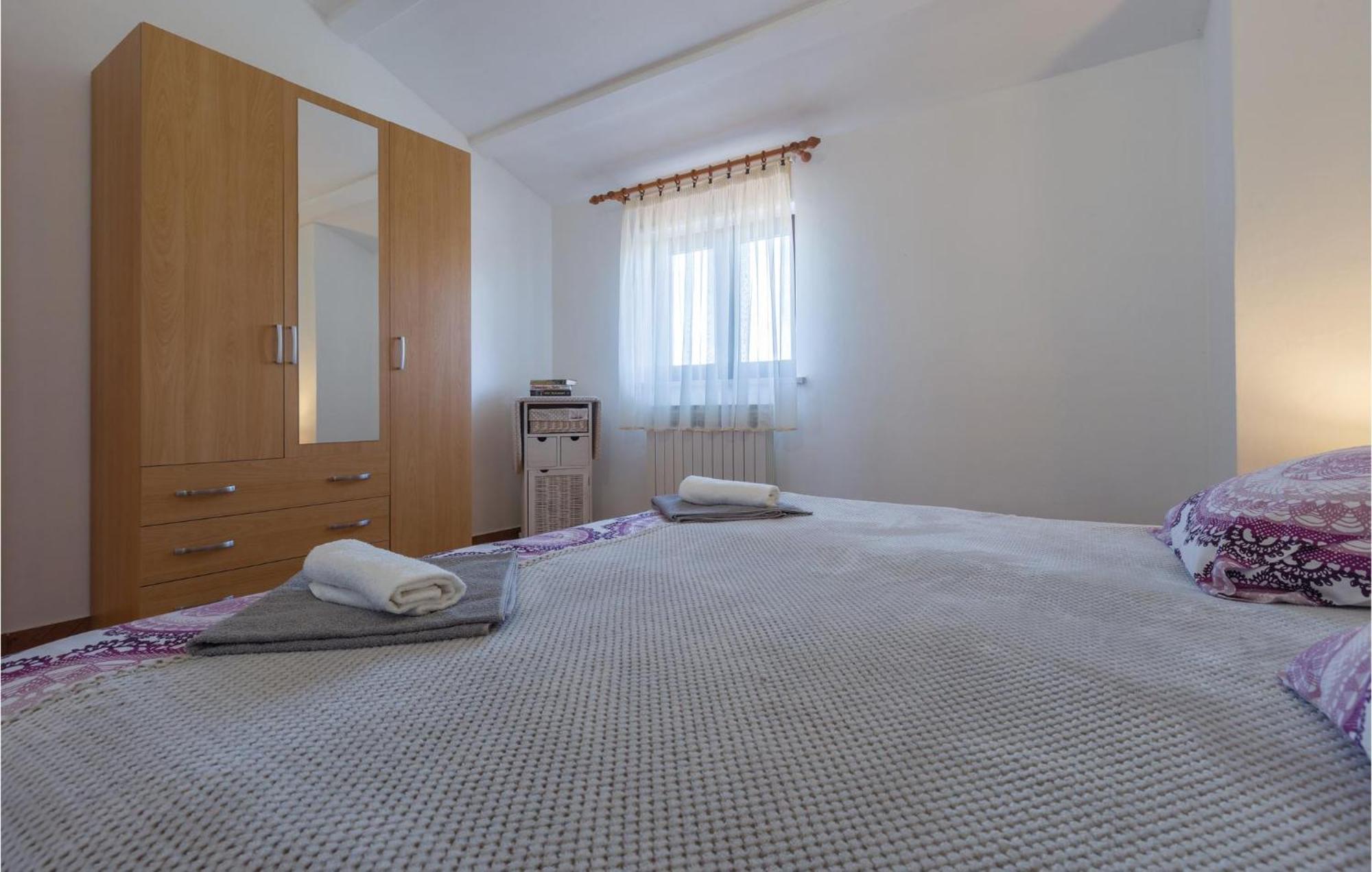 Amazing Apartment In Pazin With Wifi Katun Lindarski Bagian luar foto