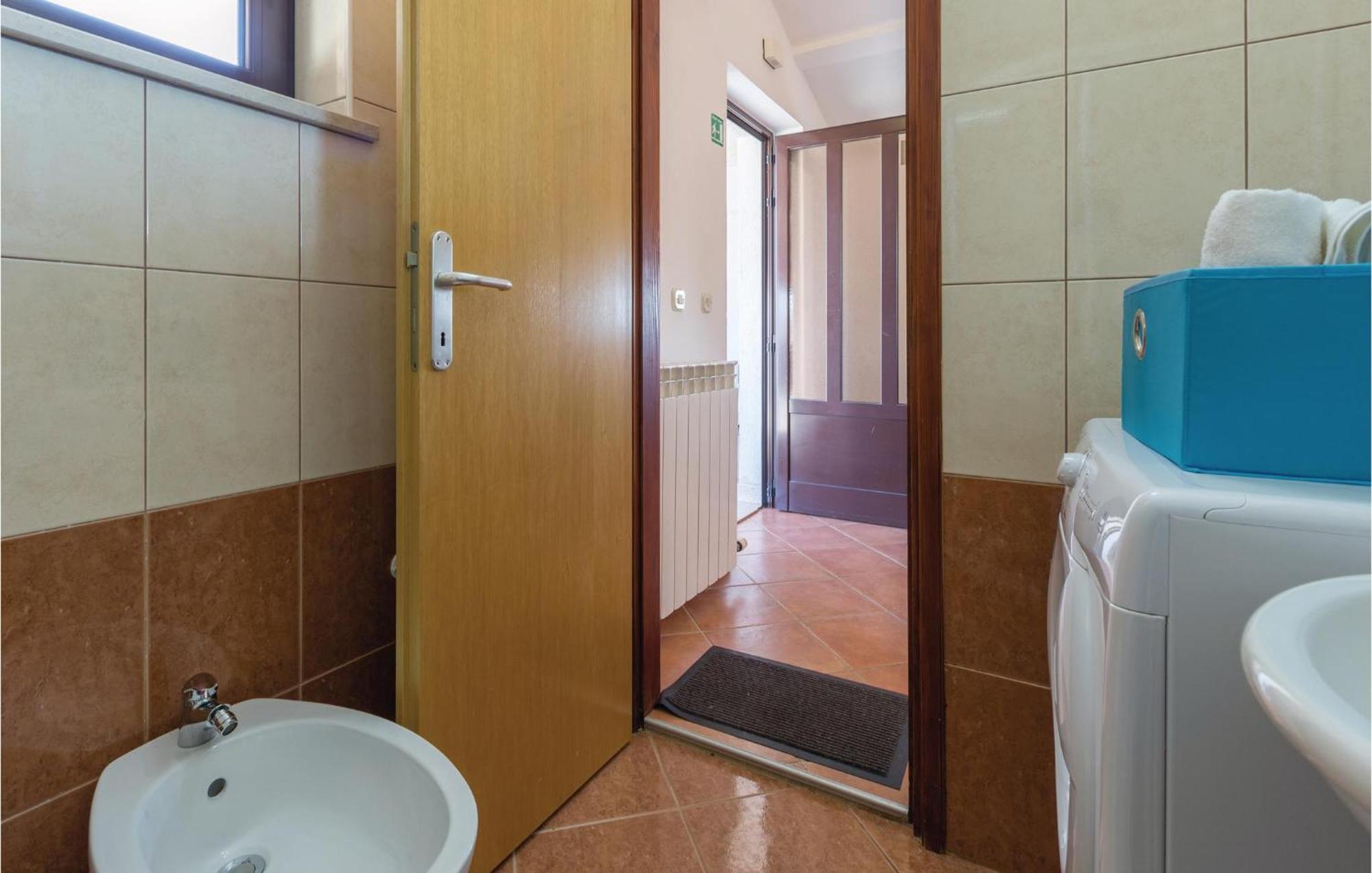 Amazing Apartment In Pazin With Wifi Katun Lindarski Bagian luar foto